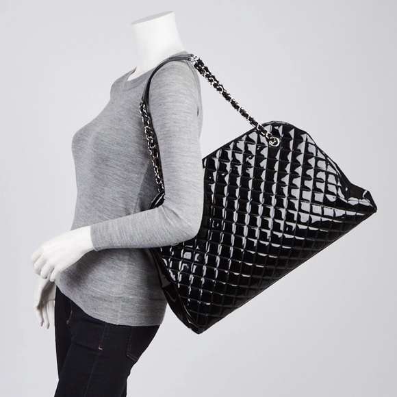 Chanel Quilted Patent Leather Maxi/XL Tote Handbag - Picture 7 of 9